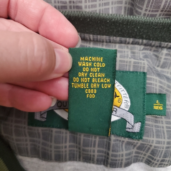 Cabellas large pullover. - Picture 6 of 6